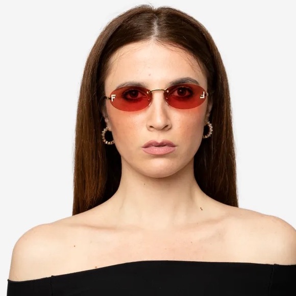 💯 - New Authentic Fendi FIRST FE 4075US 30S Oval Sunglasses - Picture 7 of 17